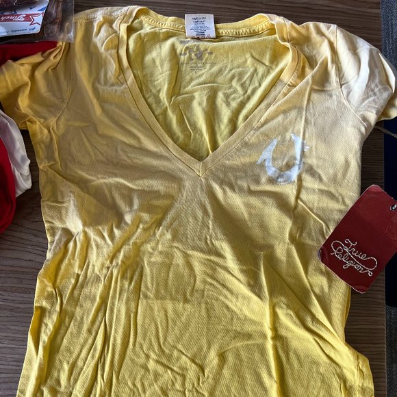 Yellow V Neck True Religion T Shirt - Picture 1 of 1